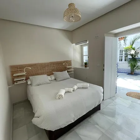 Regina Coeli Guest house